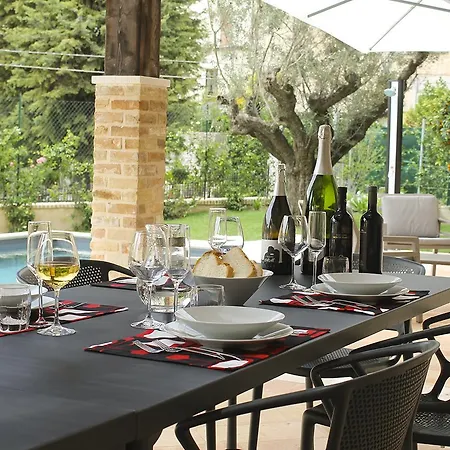 Dimora Fontemaggio Bed & Breakfast Cossignano