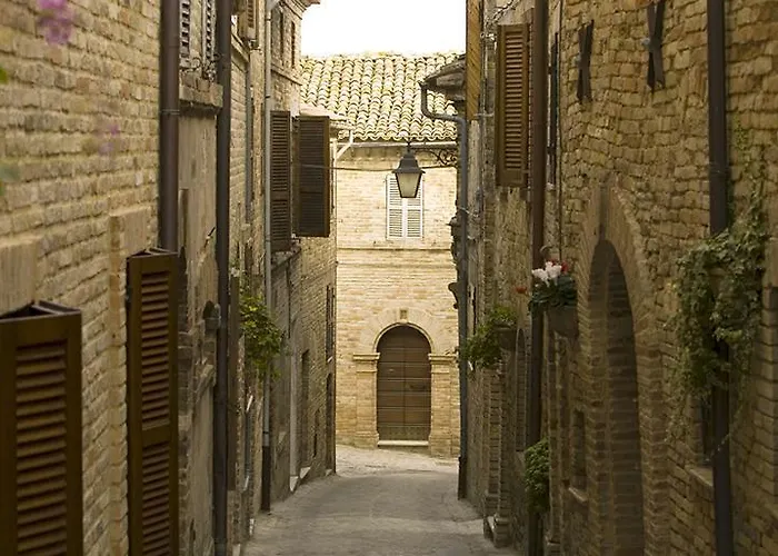 Dimora Fontemaggio 4* Cossignano